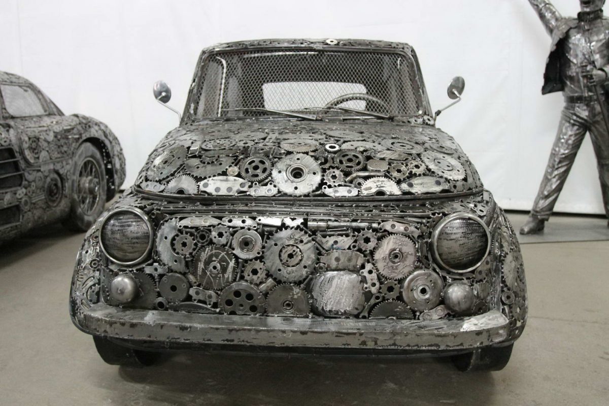 BUGATTI