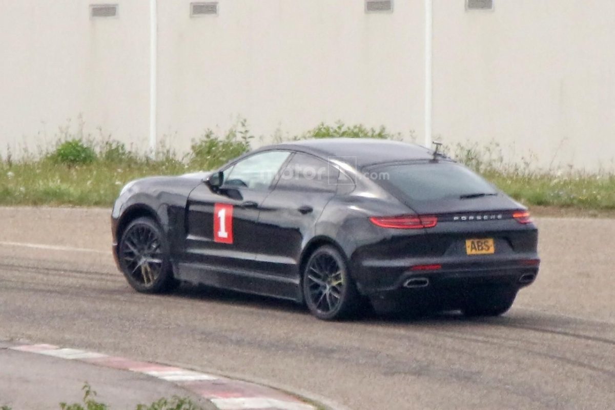 PORSCHE