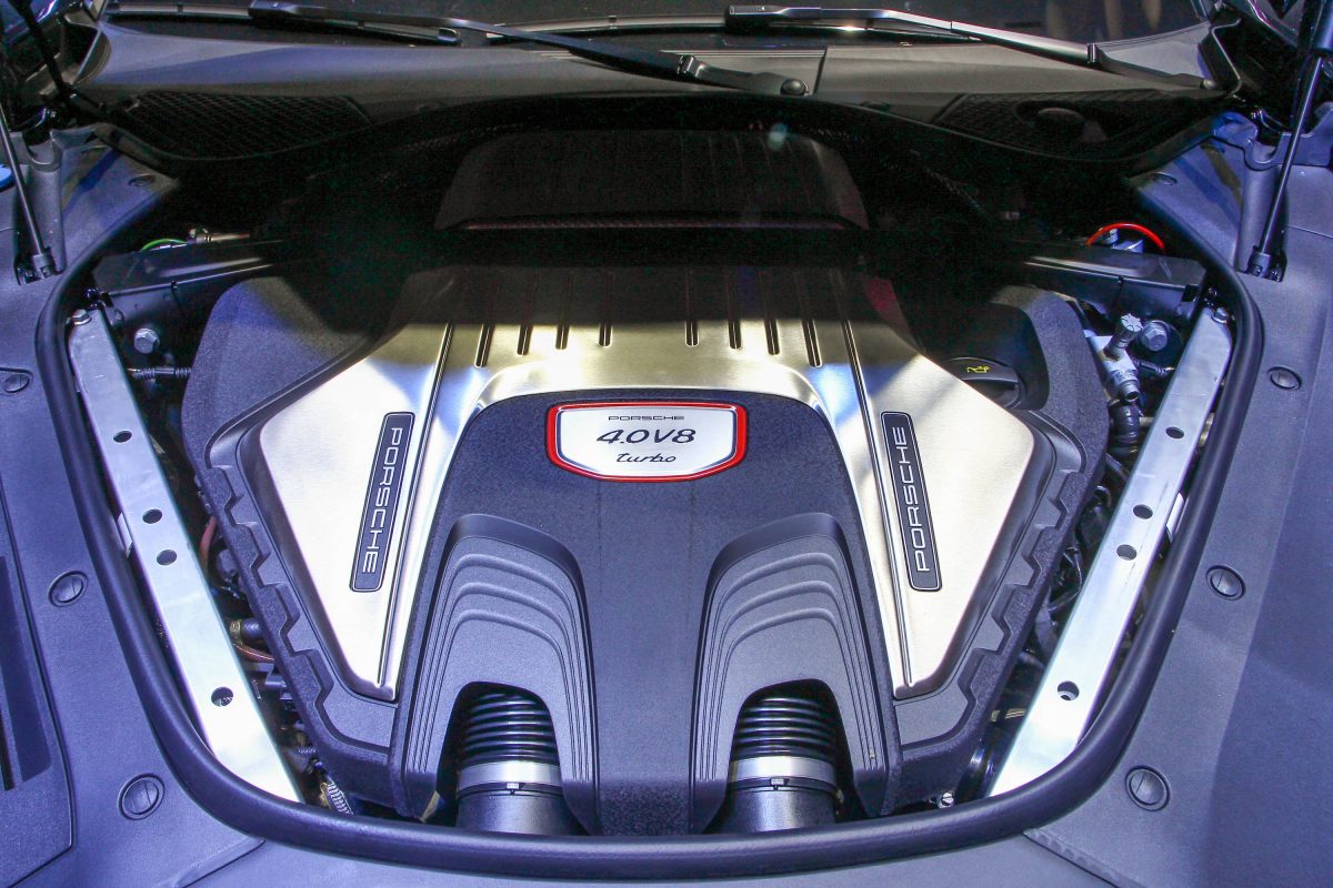 PORSCHE PANAMERA