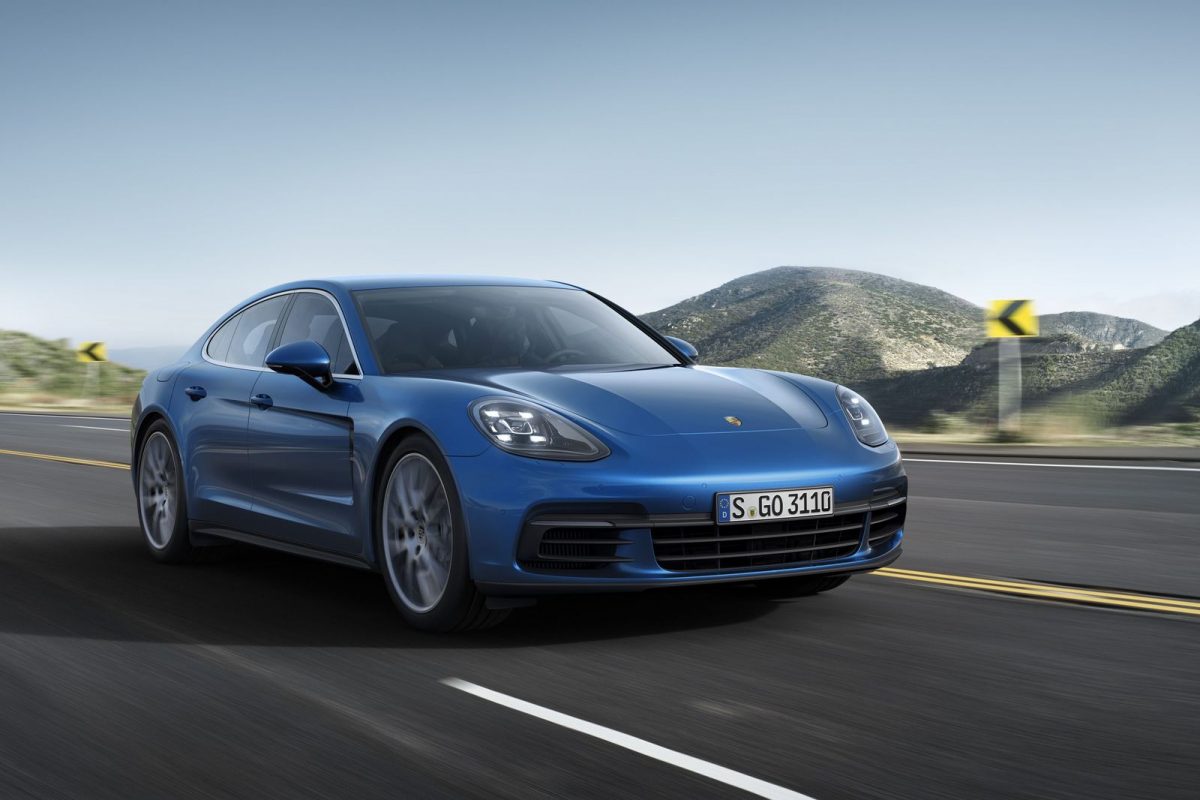 PORSCHE PANAMERA
