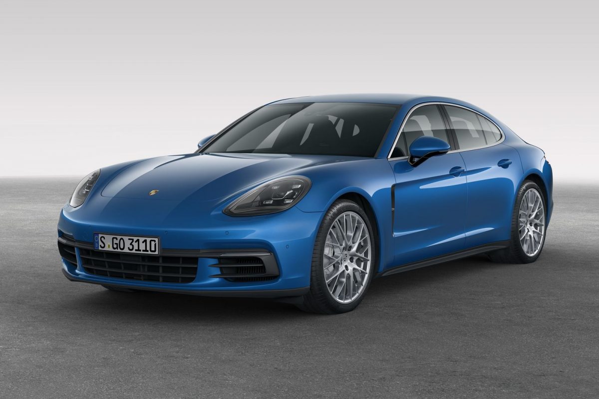 PORSCHE PANAMERA