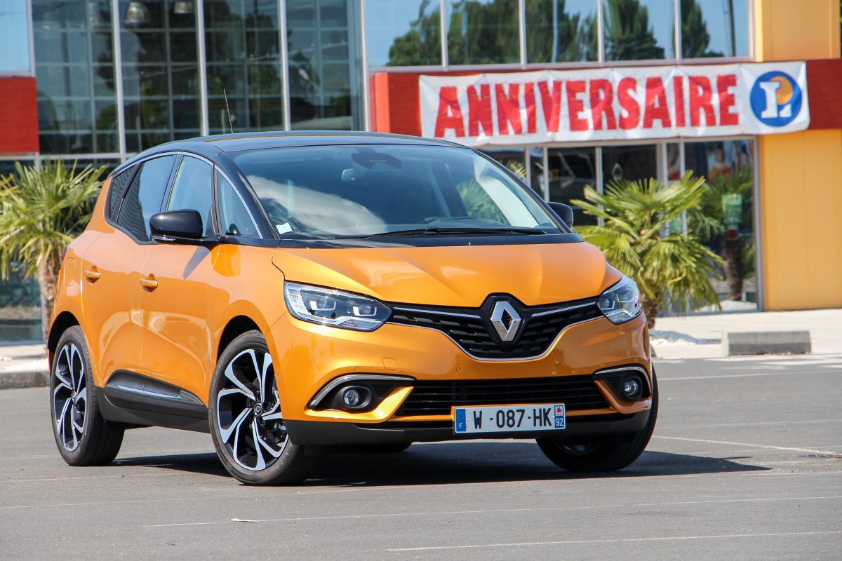RENAULT SCENIC