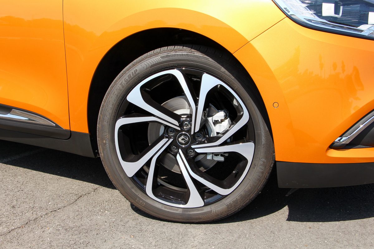 RENAULT SCENIC