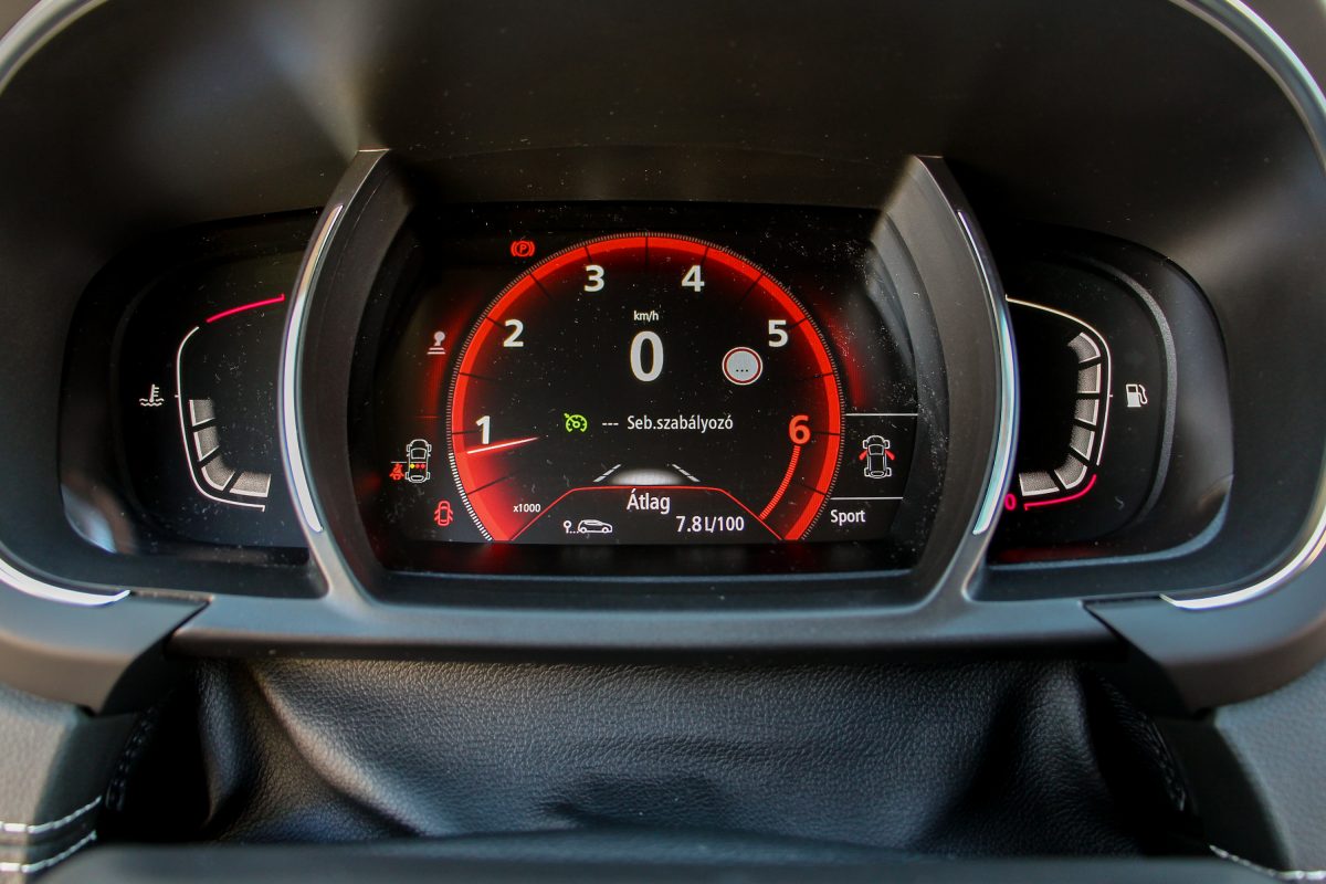 RENAULT SCENIC