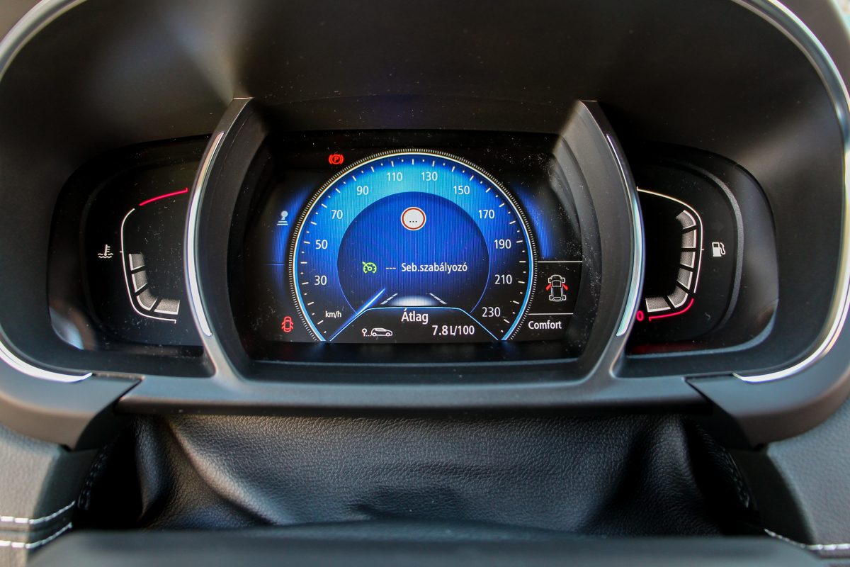 RENAULT SCENIC
