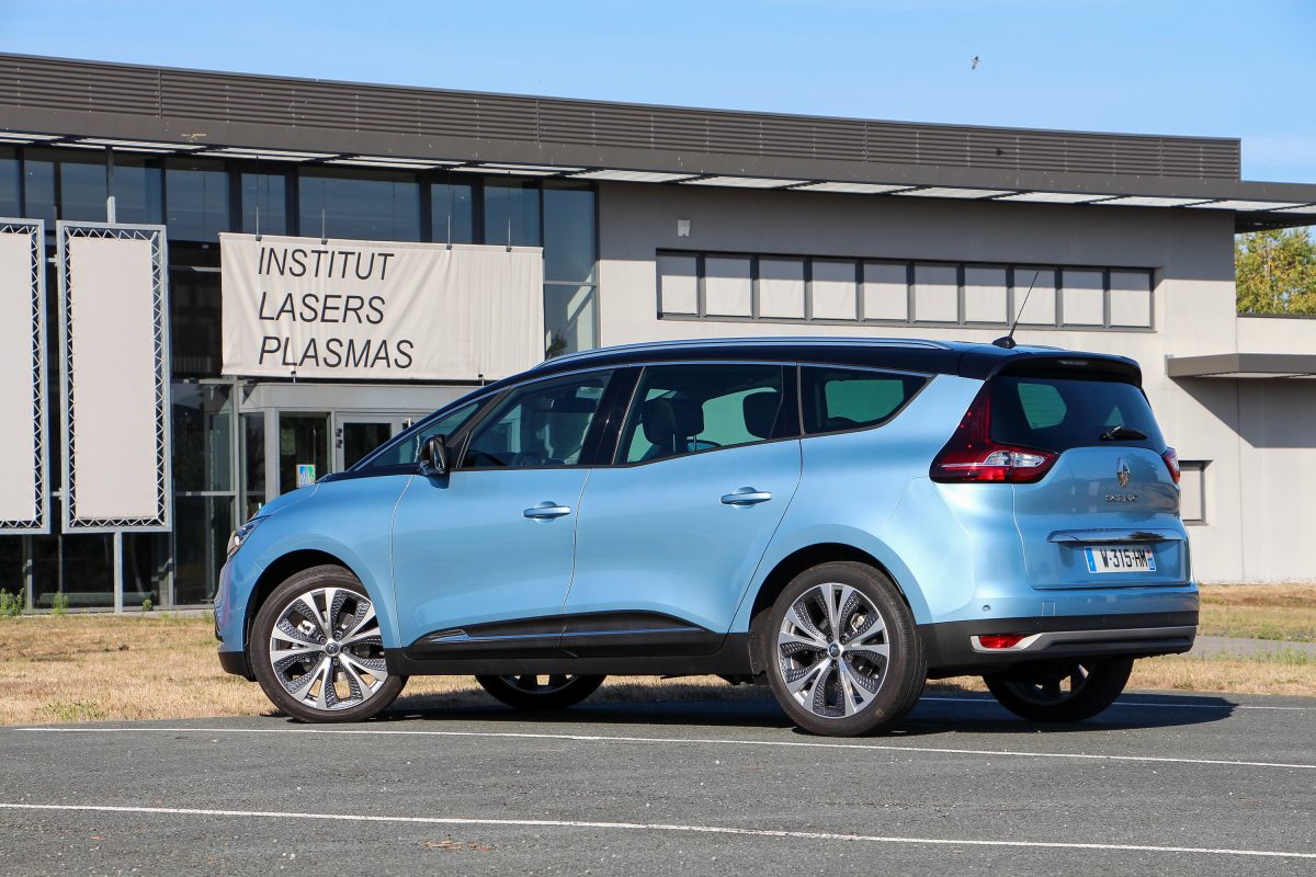 RENAULT SCENIC