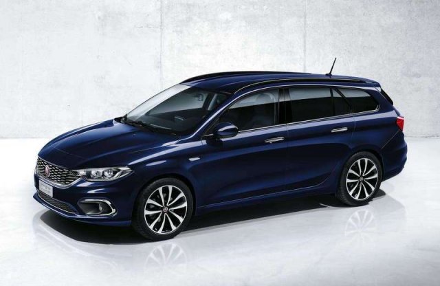 A kombi és a ferdehátú Fiat Tipo is slágergyanús