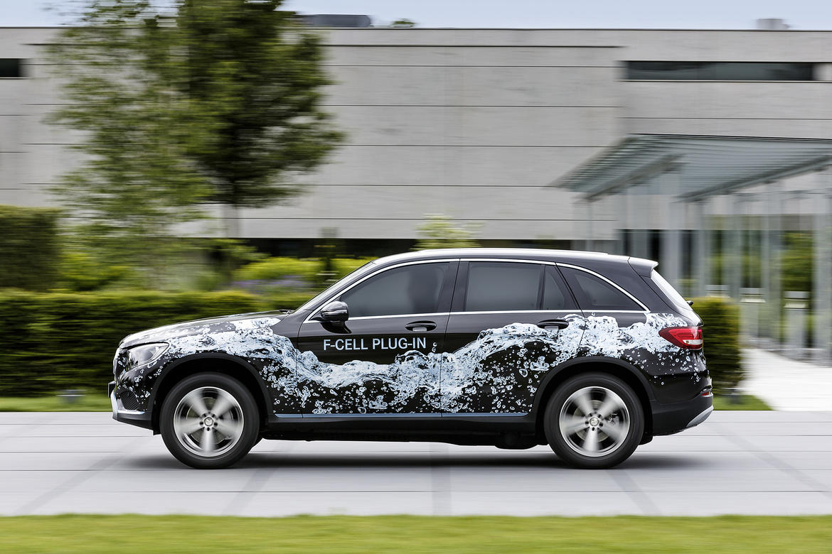 MERCEDES-BENZ