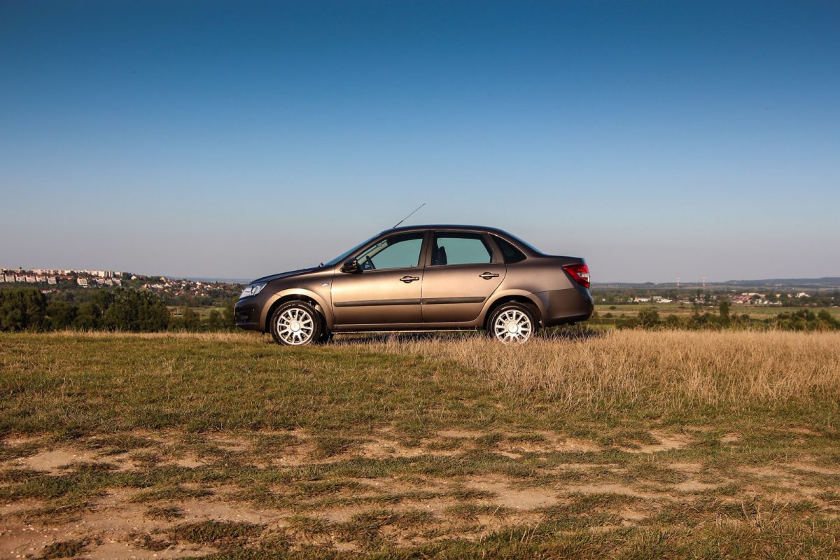 LADA GRANTA