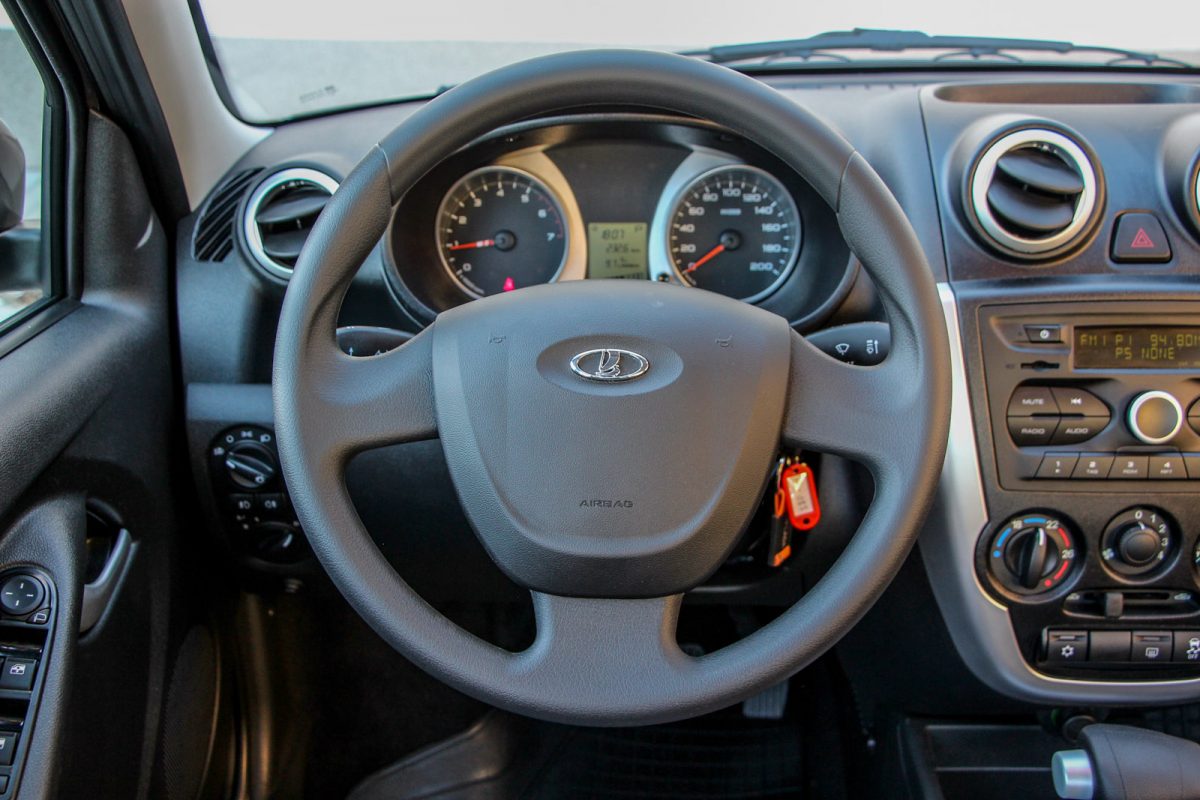 LADA GRANTA
