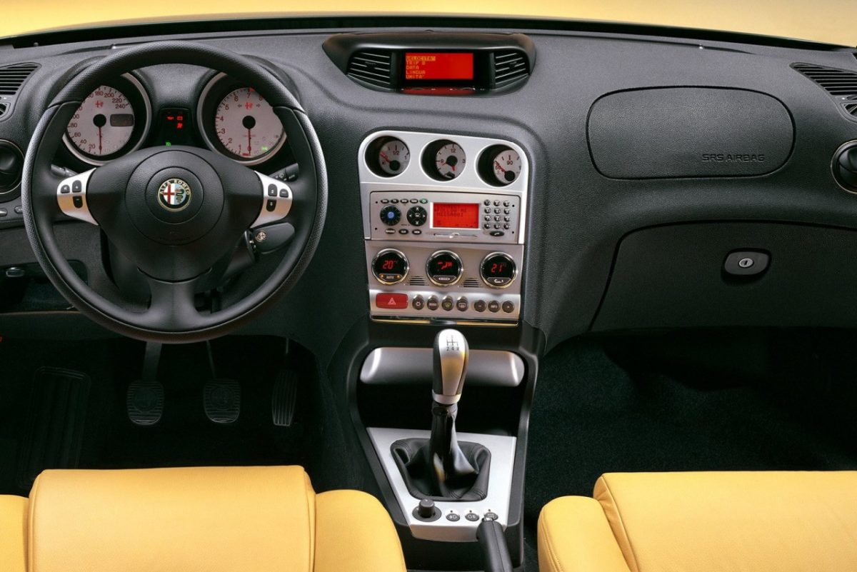 ALFA ROMEO 156