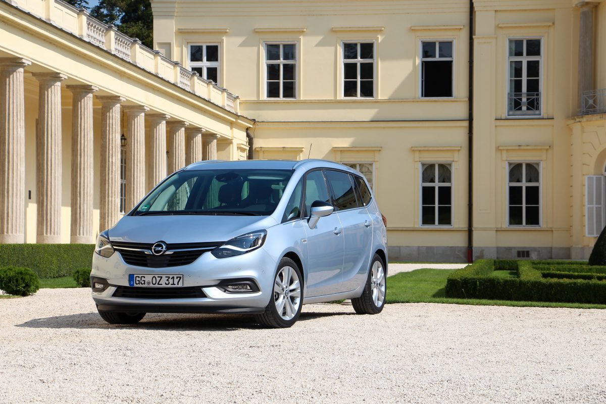OPEL ZAFIRA TOURER