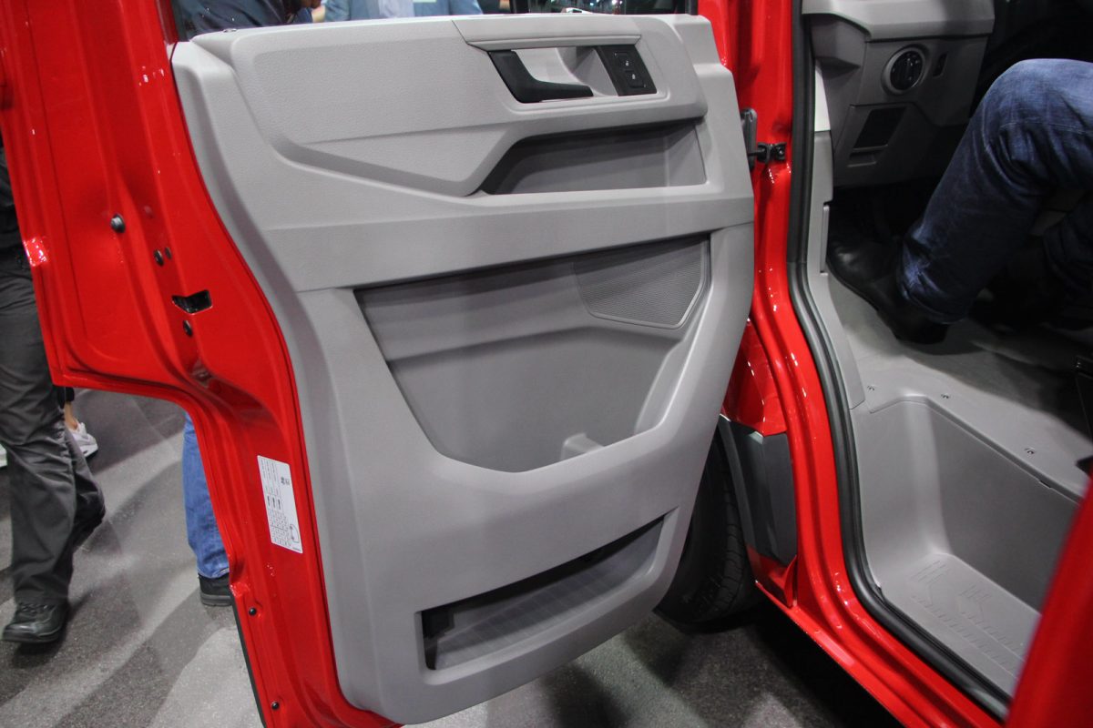 VOLKSWAGEN CRAFTER