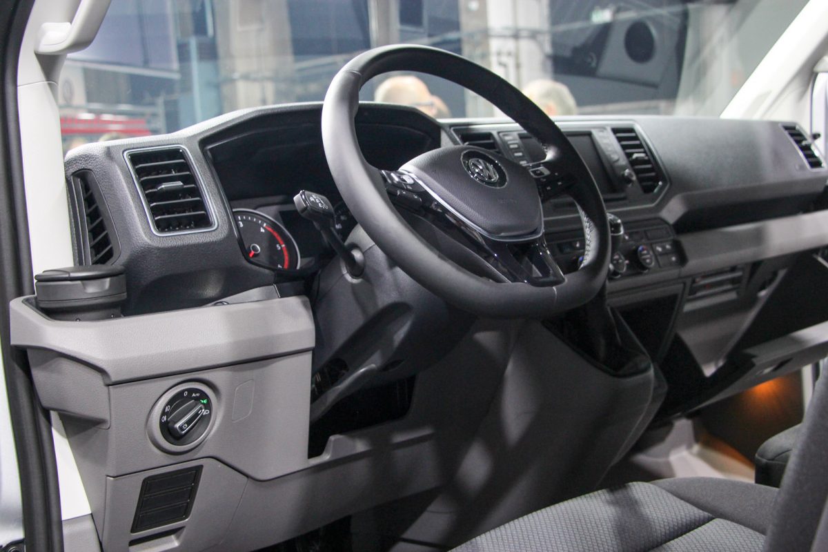 VOLKSWAGEN CRAFTER
