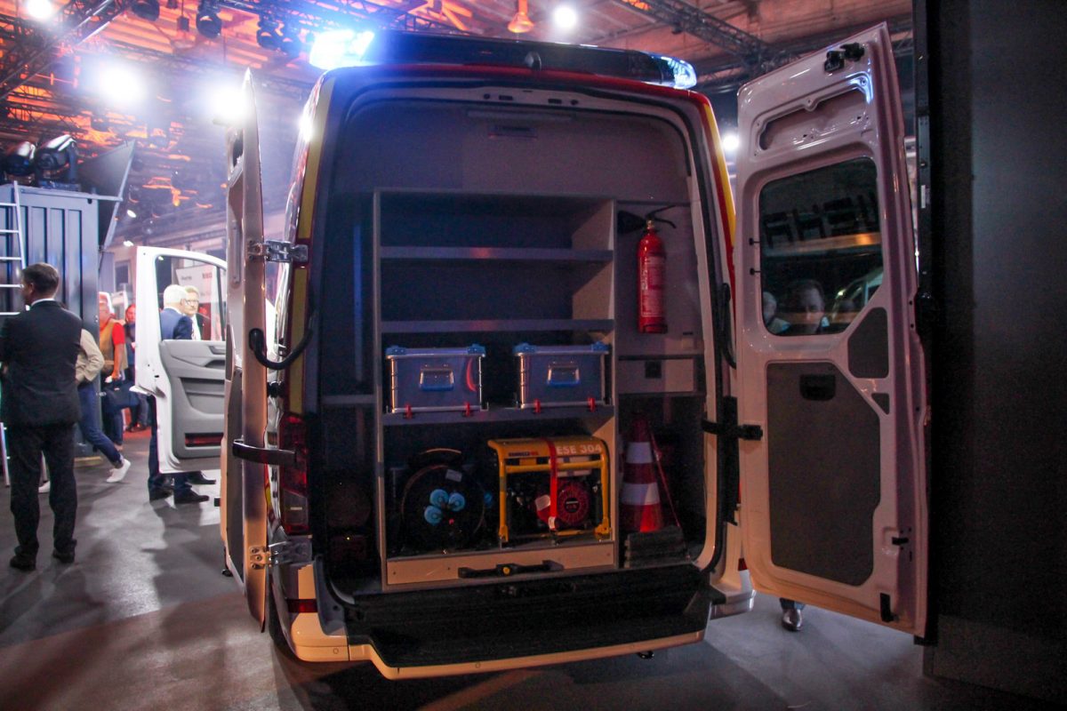 VOLKSWAGEN CRAFTER