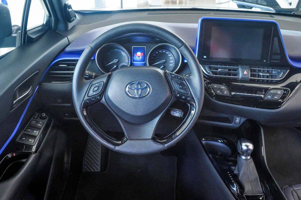 TOYOTA