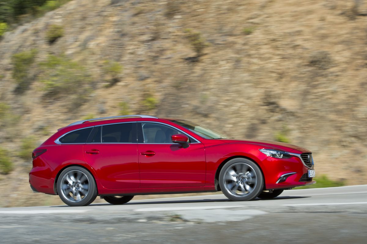 MAZDA 6