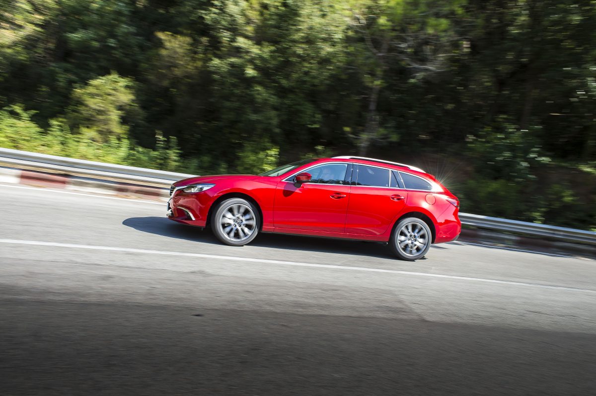 MAZDA 6