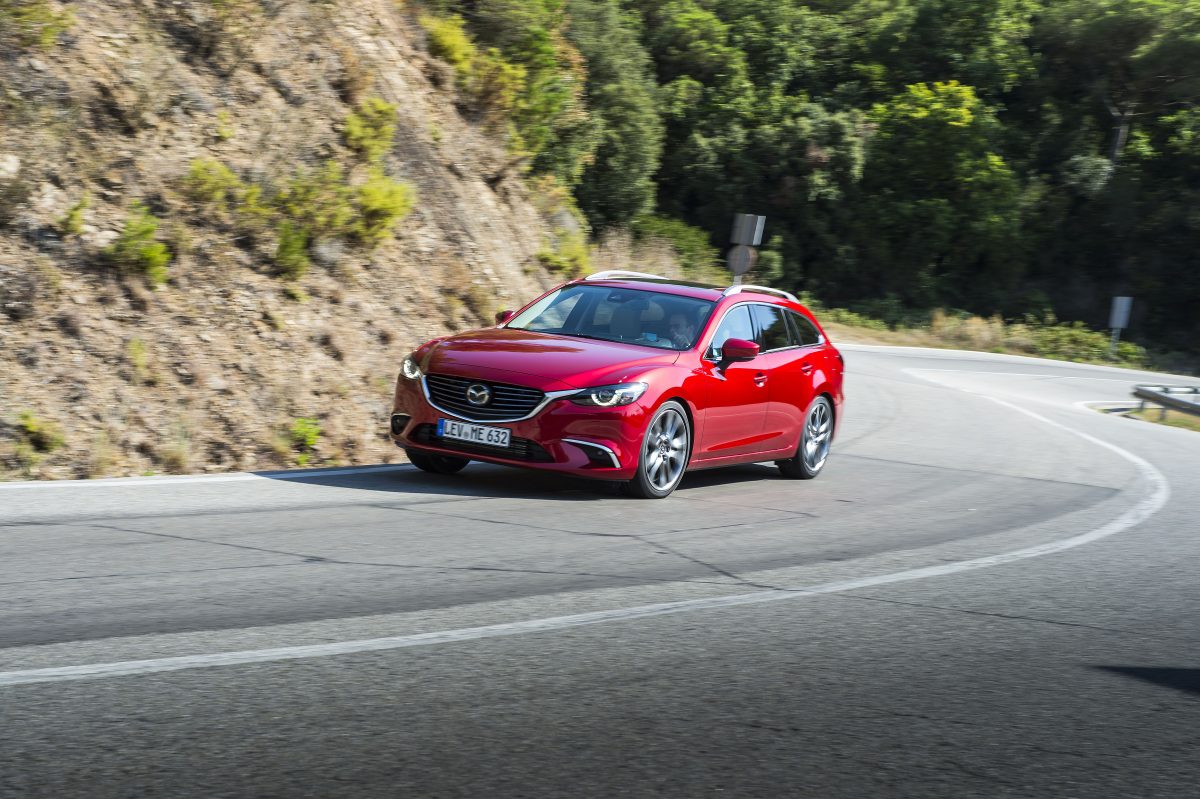 MAZDA 6