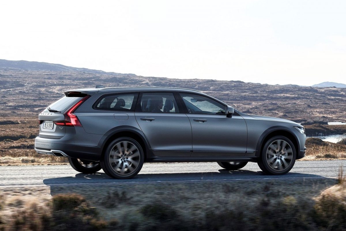 VOLVO V90
