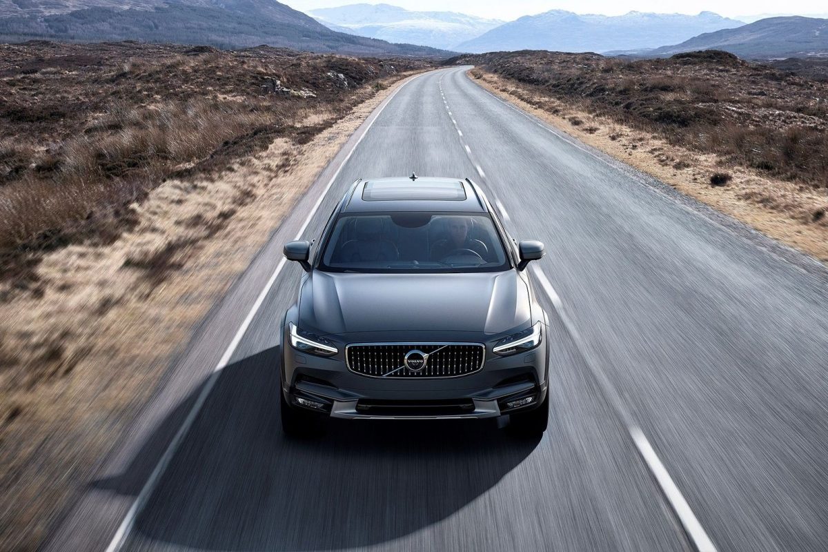 VOLVO V90
