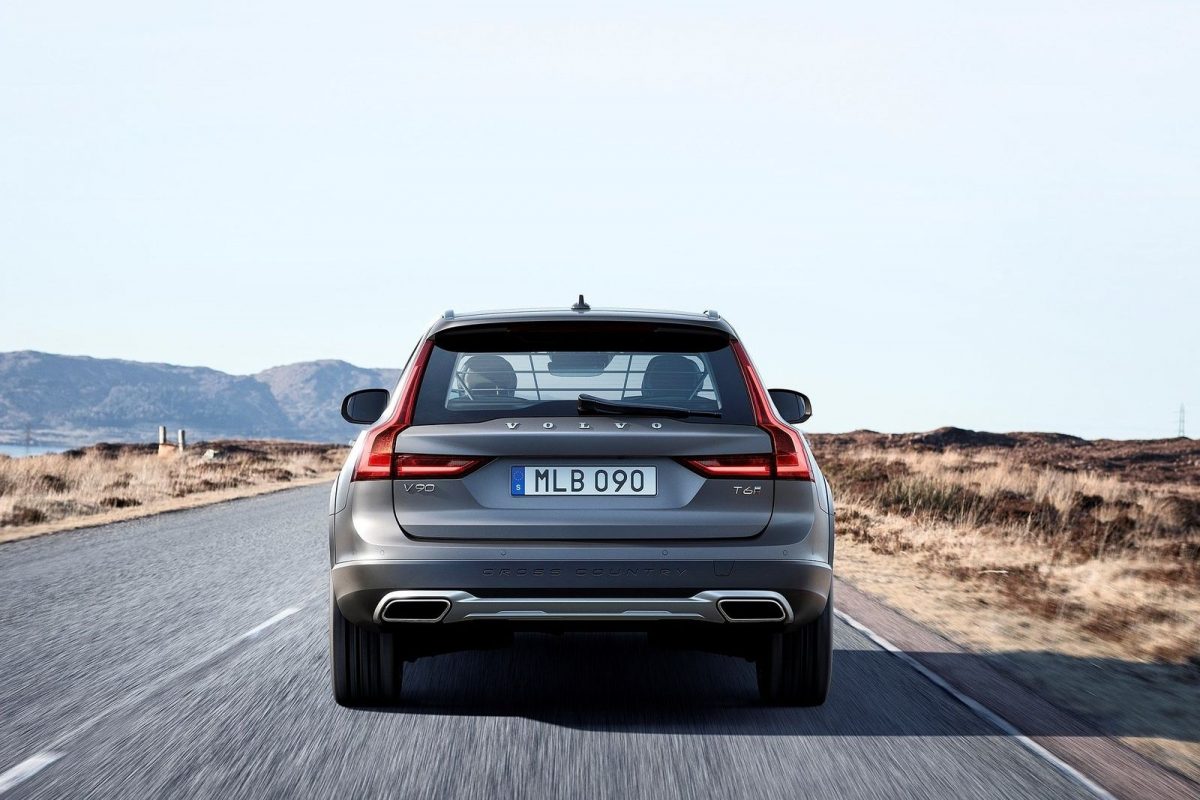 VOLVO V90