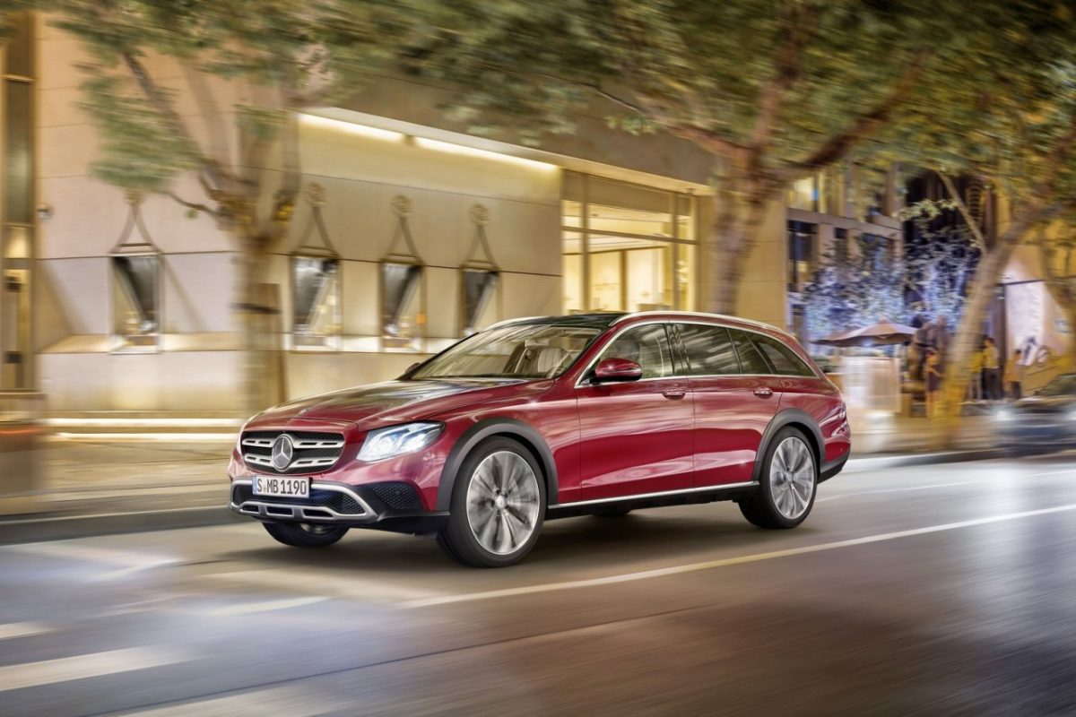 MERCEDES-BENZ E-OSZTÁLY