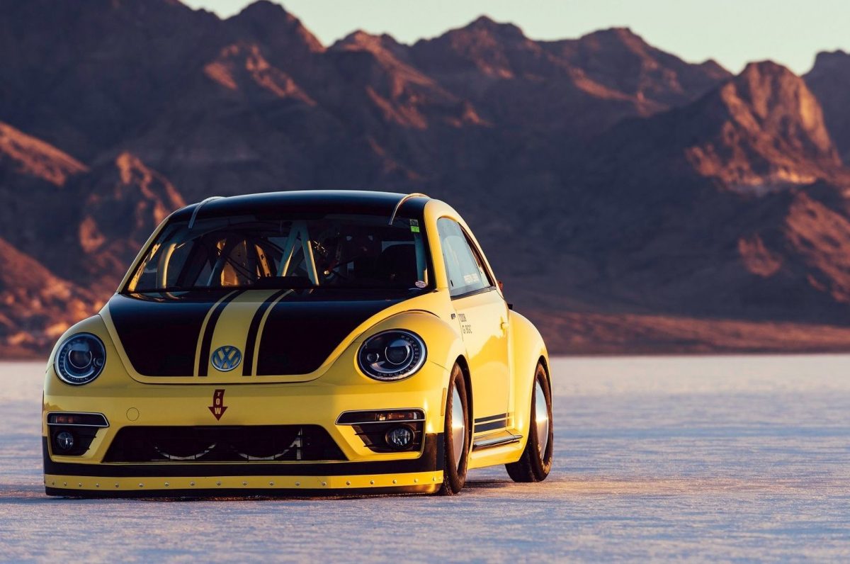VOLKSWAGEN NEW BEETLE
