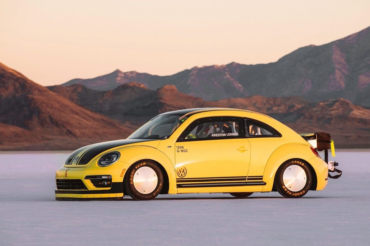 VOLKSWAGEN NEW BEETLE
