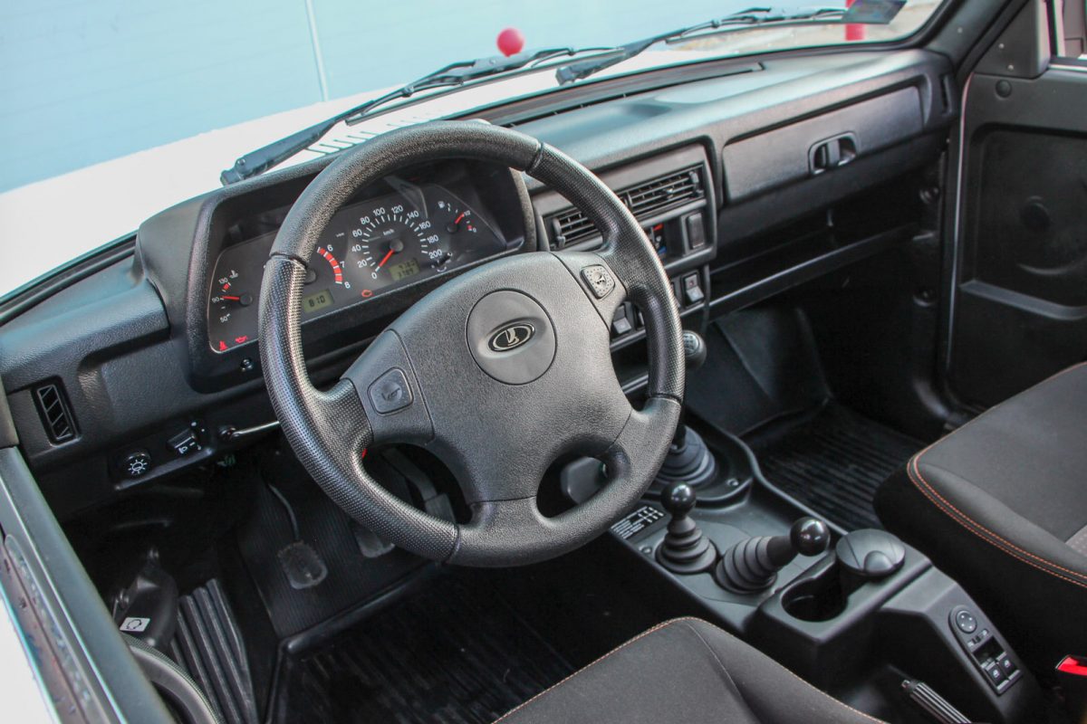 LADA NIVA