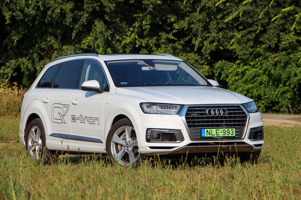 AUDI Q7