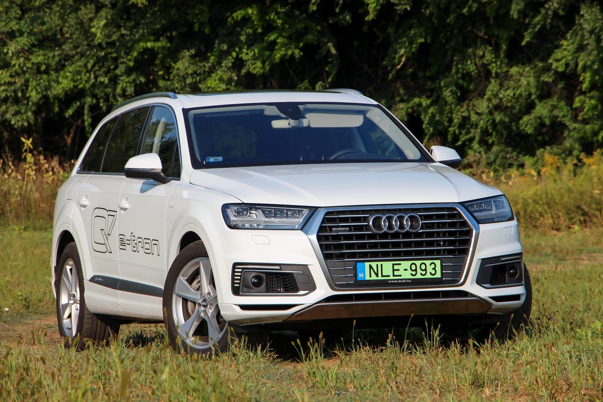 AUDI Q7