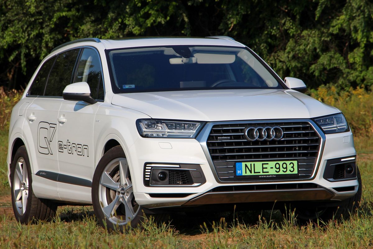 AUDI Q7