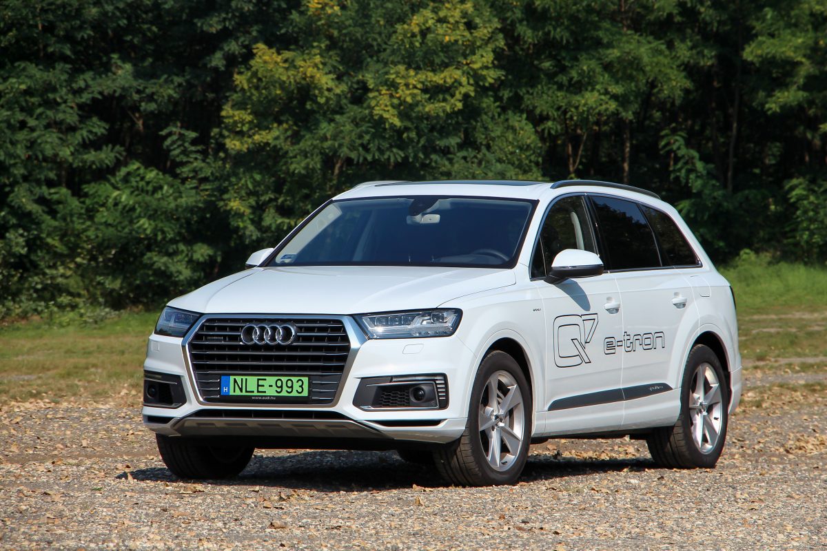 AUDI Q7