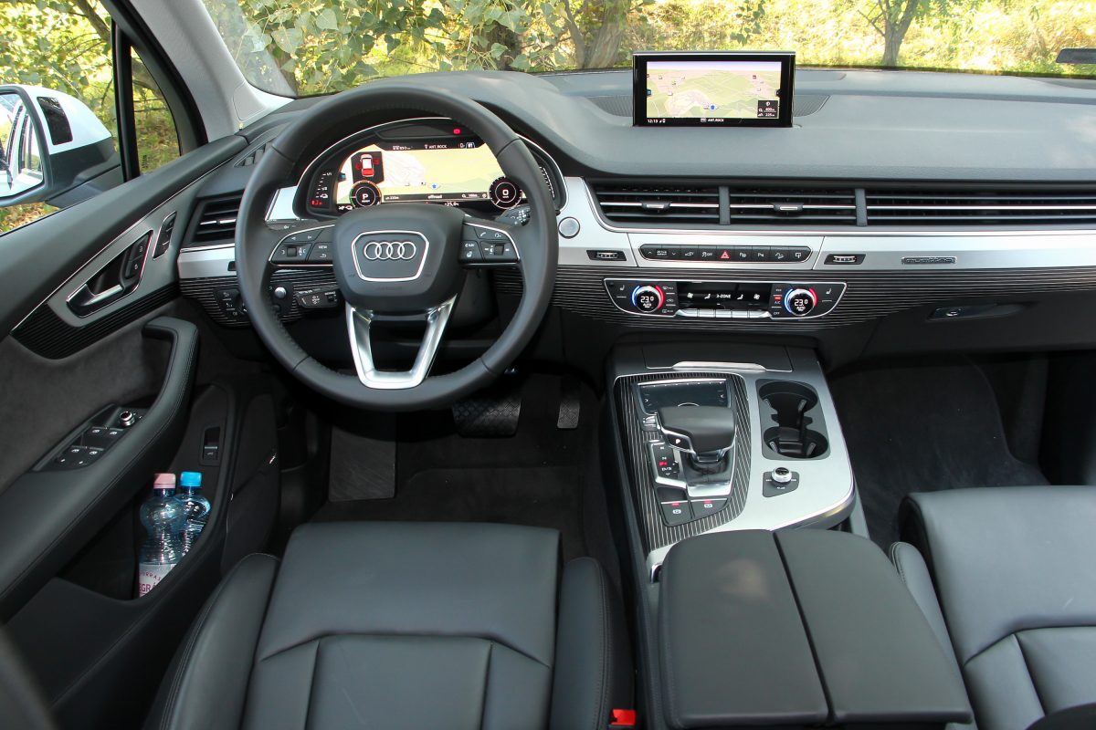 AUDI Q7