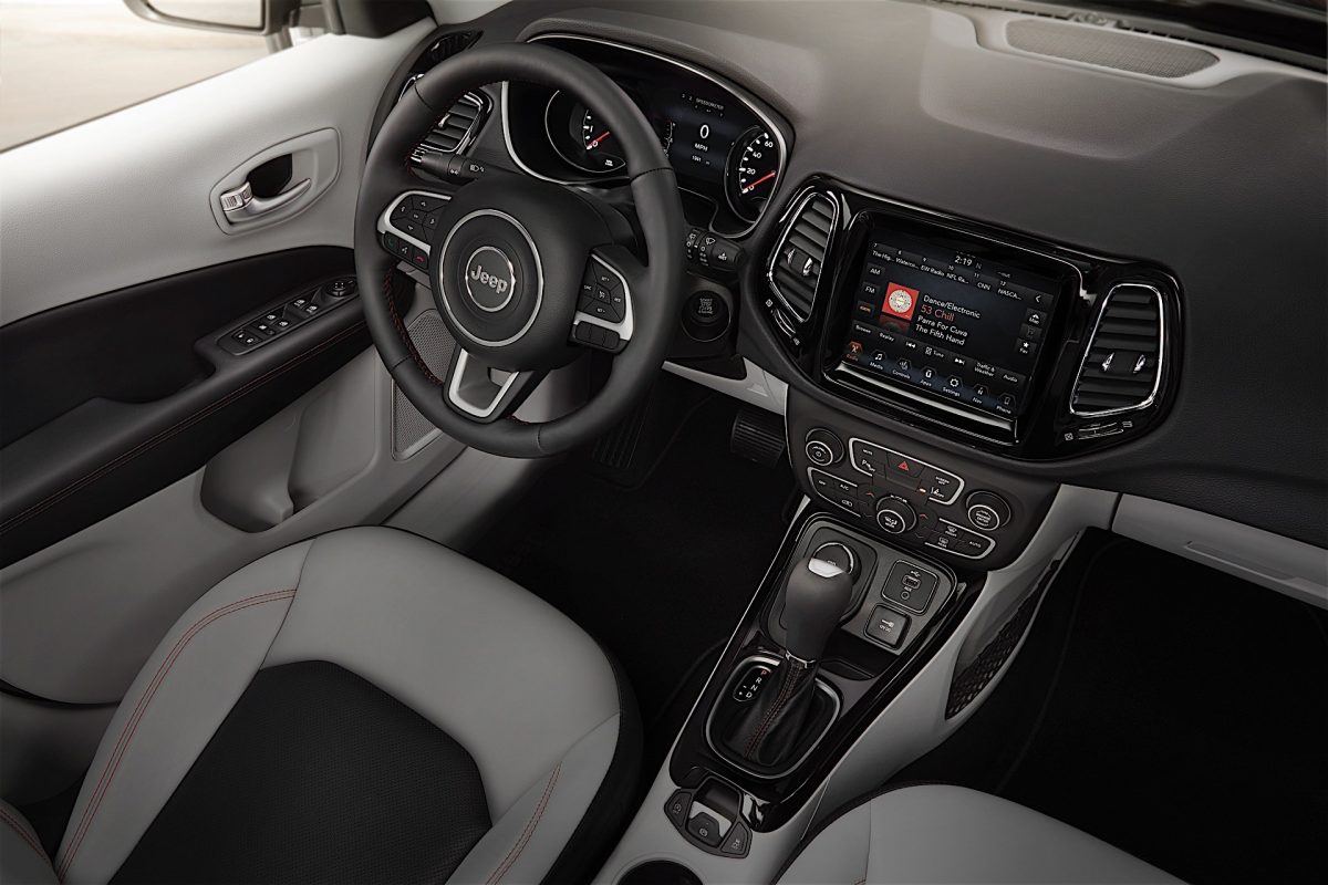 JEEP COMPASS