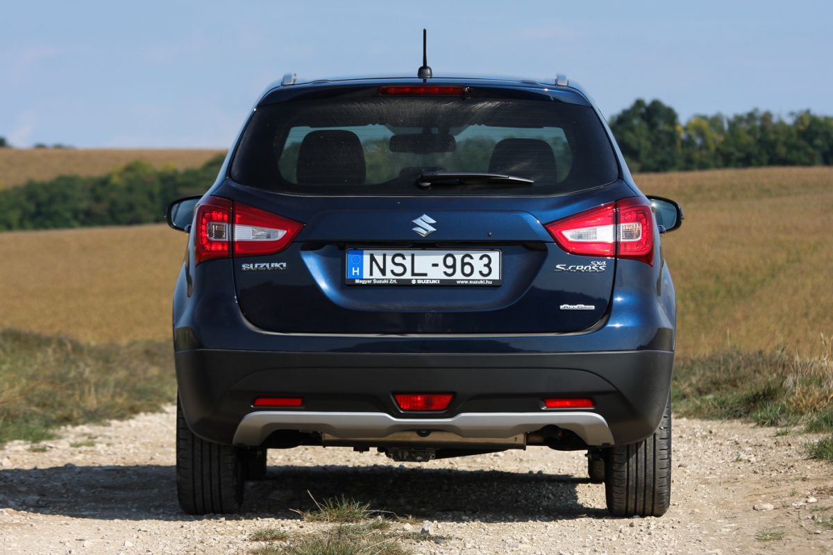 SUZUKI SX4