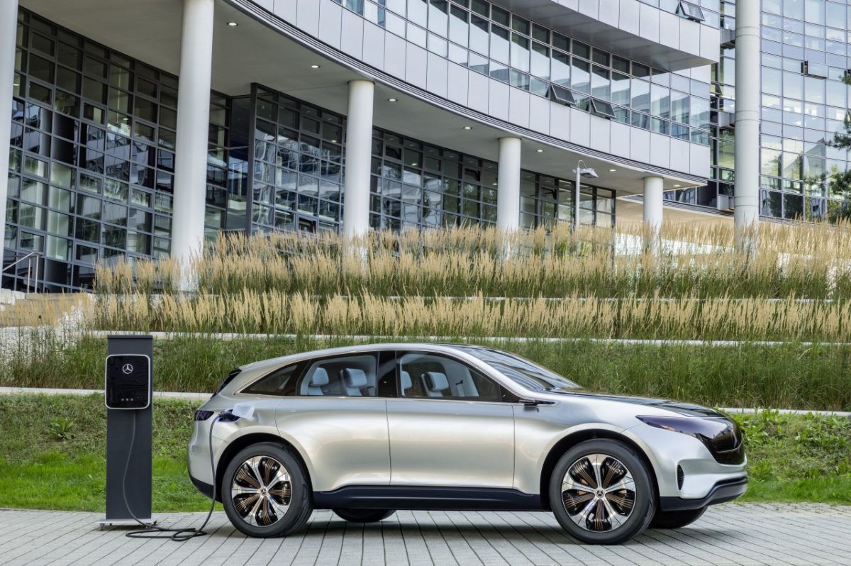 MERCEDES-BENZ