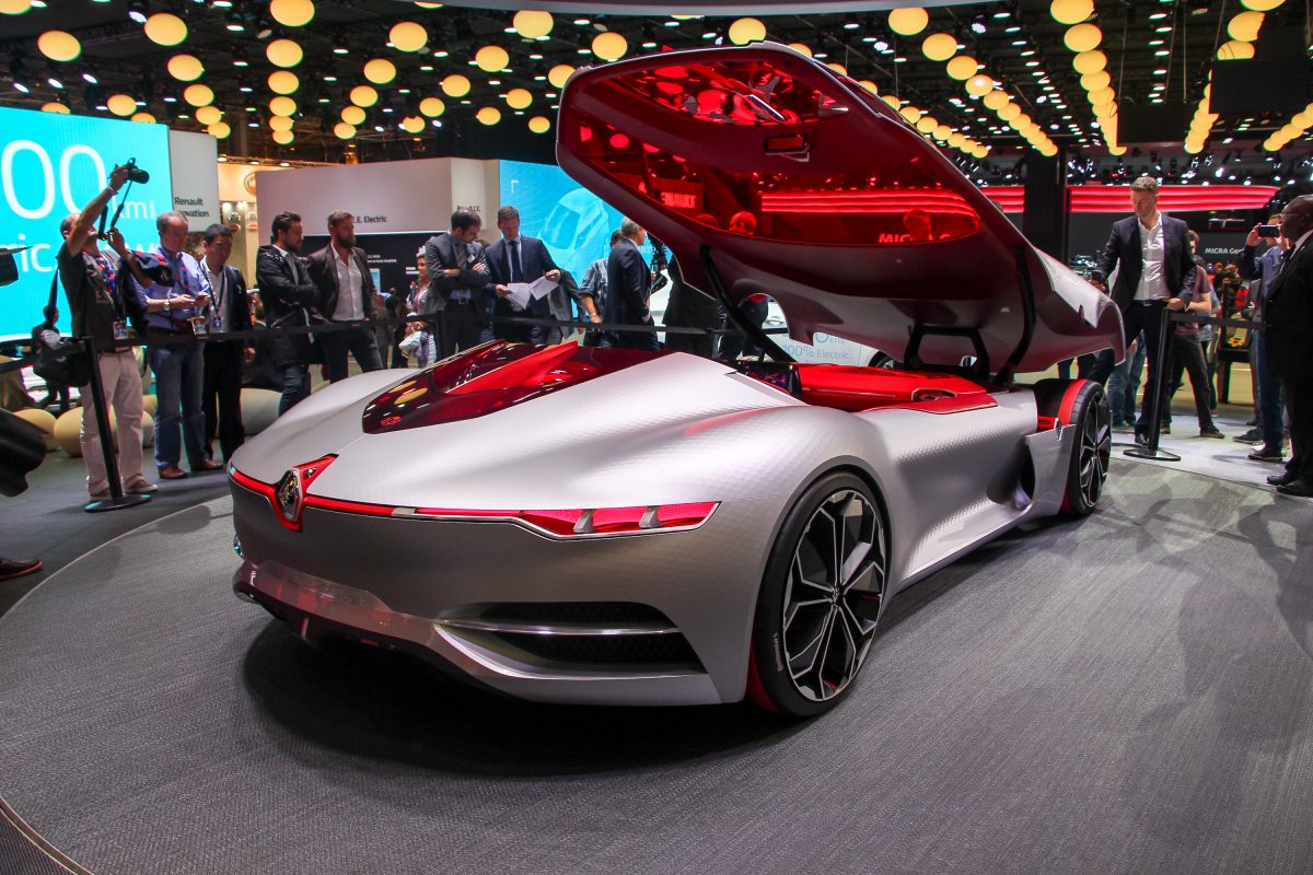RENAULT