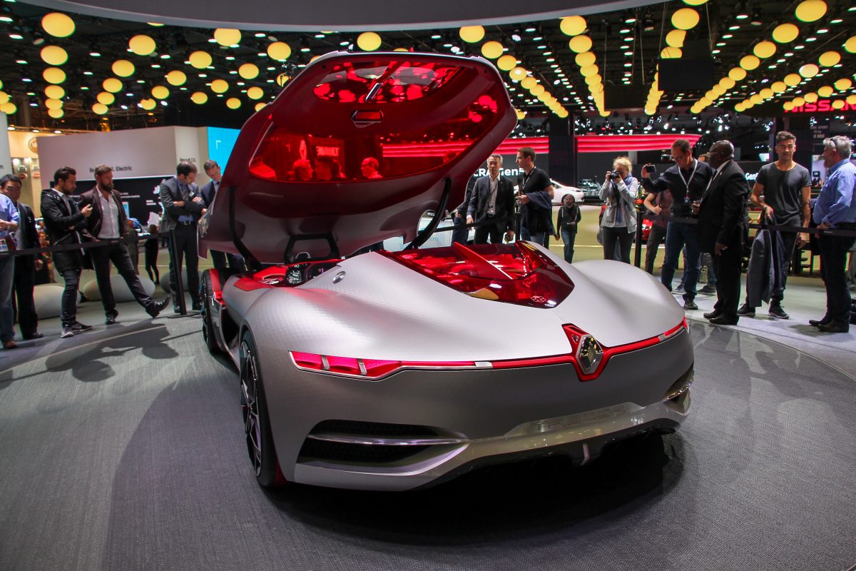 RENAULT