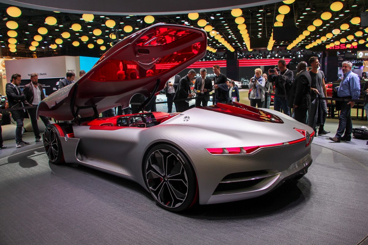RENAULT