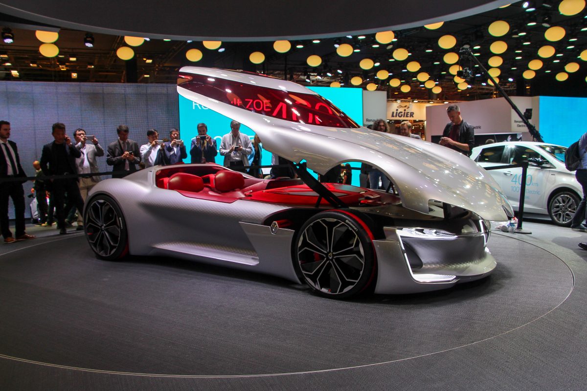 RENAULT