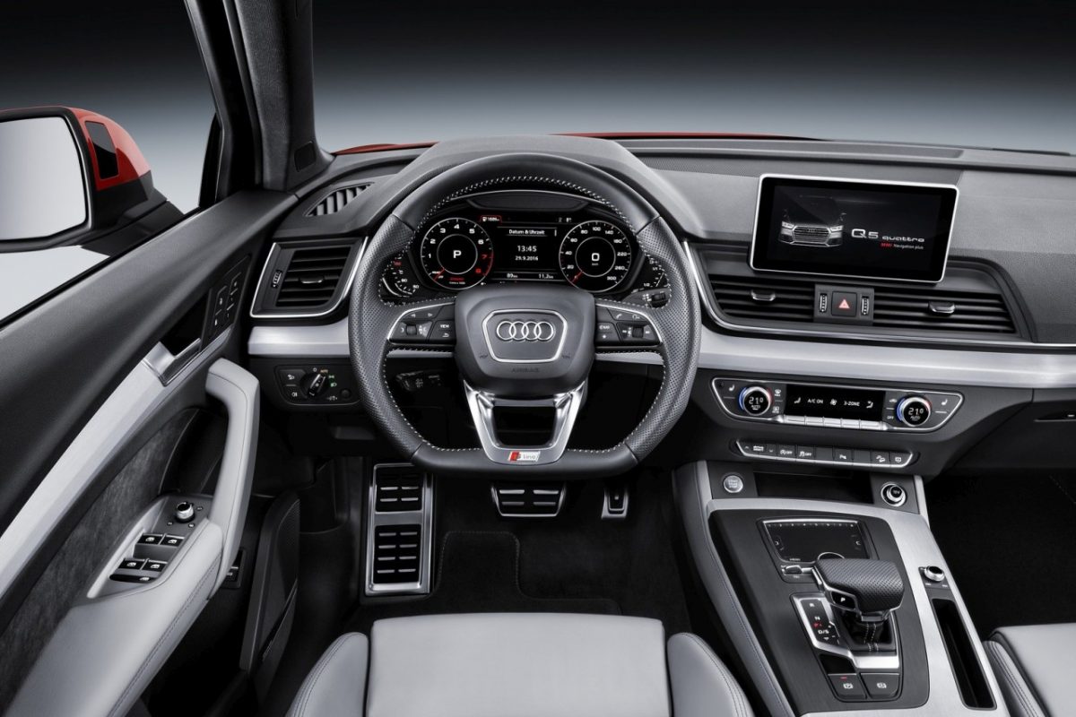 AUDI Q5