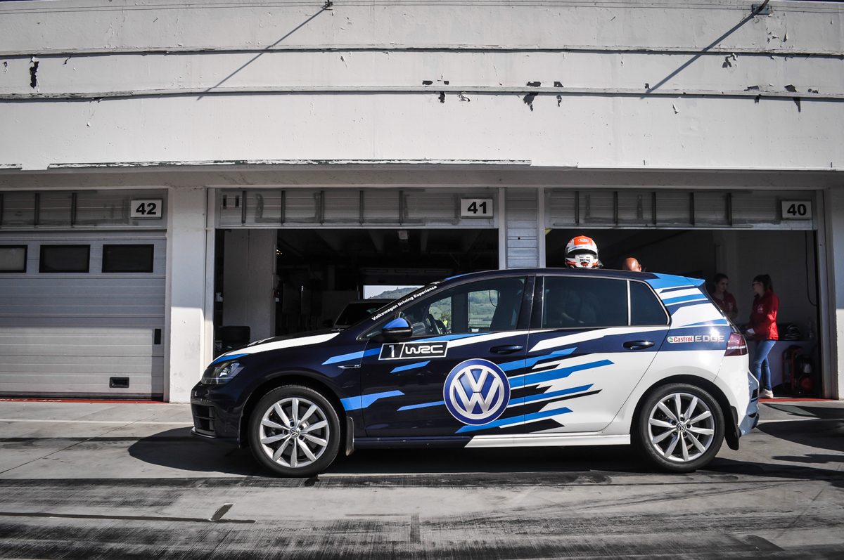 VOLKSWAGEN