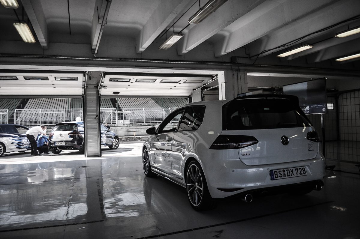 VOLKSWAGEN