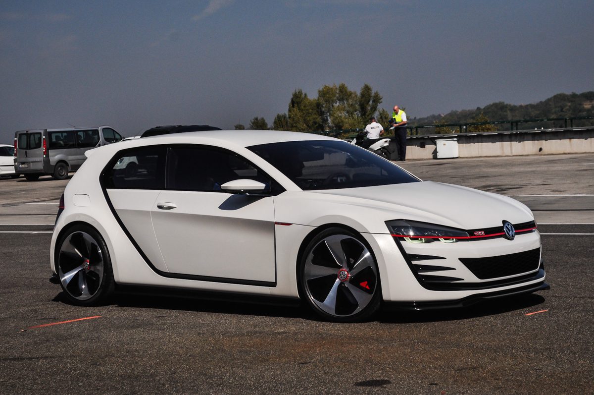 VOLKSWAGEN