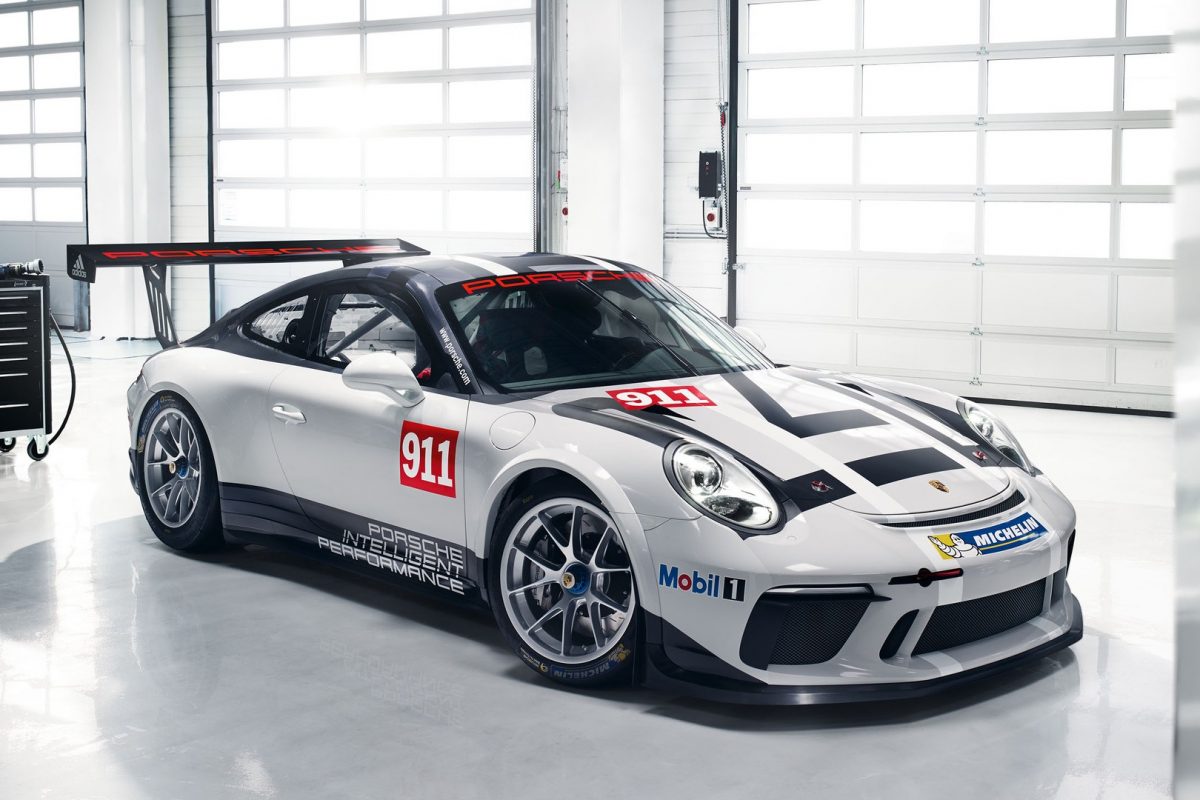 PORSCHE 911