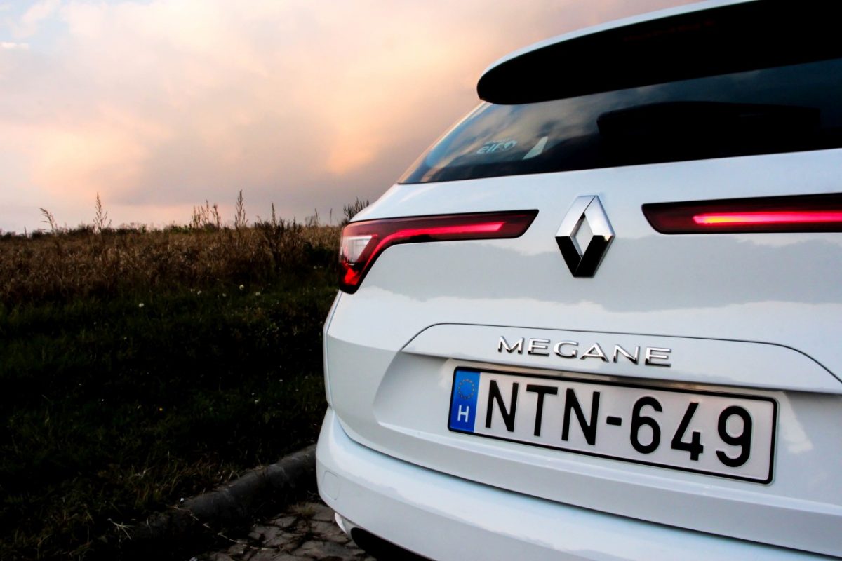 RENAULT MEGANE