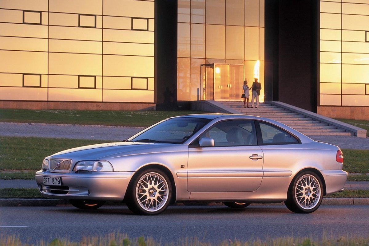 VOLVO C70