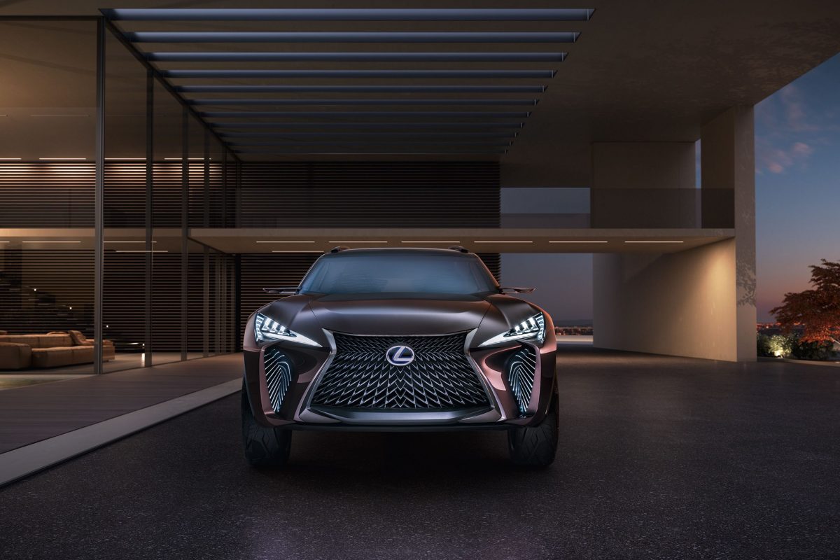 LEXUS